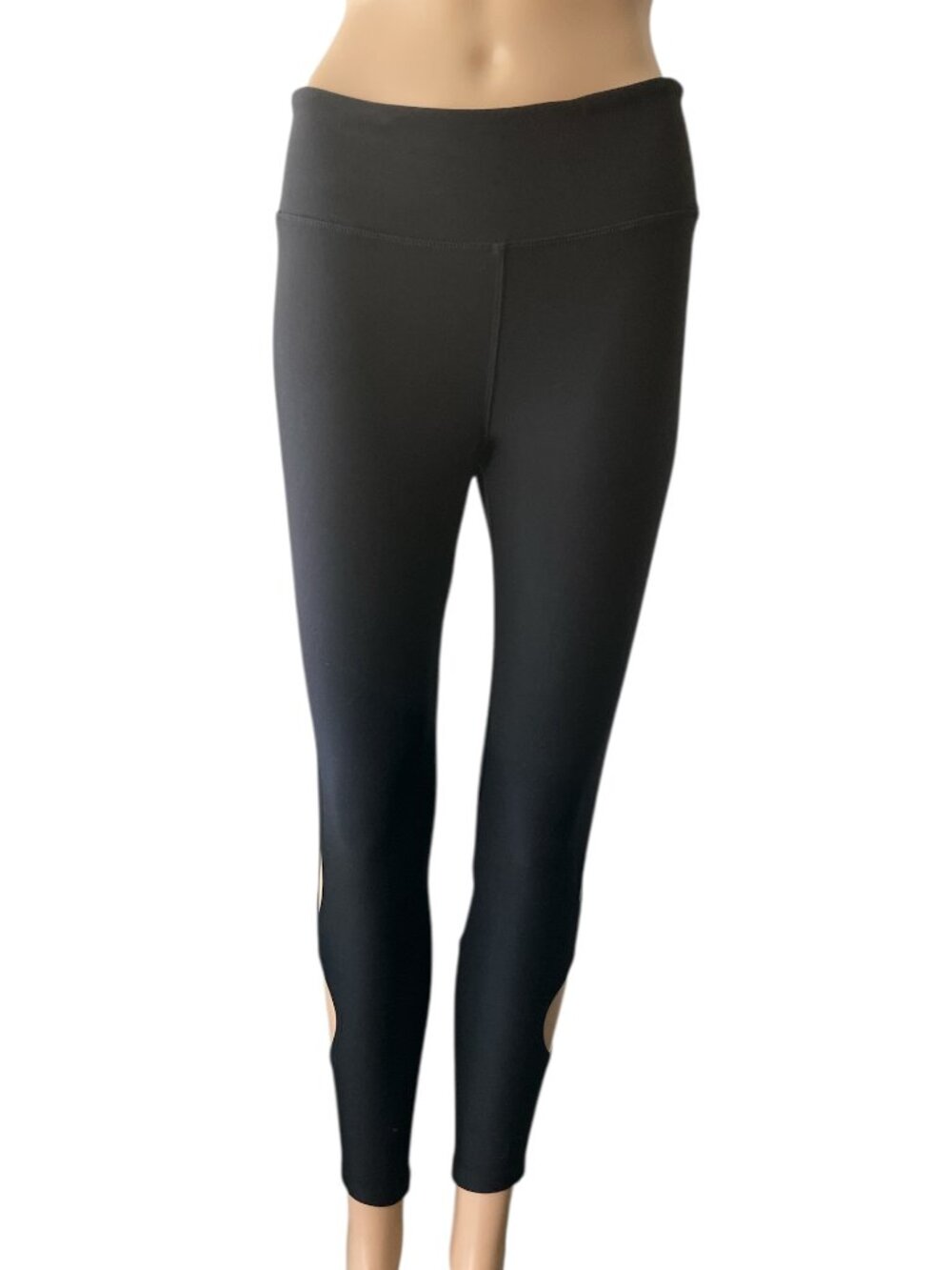 Vogo Athletica Black Cut-Out Leggings